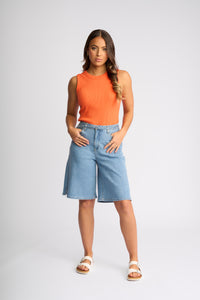 Knewe | Zuri Short