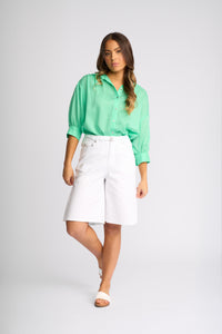 Knewe | Zuri Short
