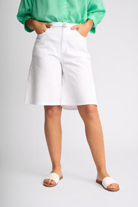 Knewe | Zuri Short