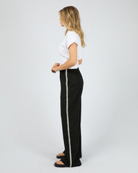 All About Eve | Lina Pant