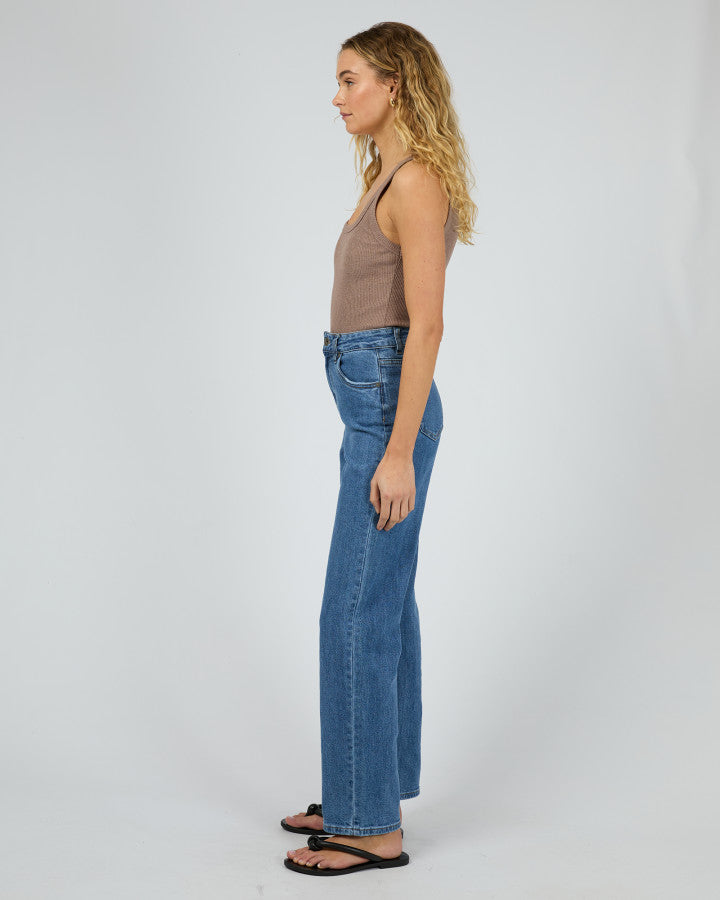 Silent Theory | Mia Tank