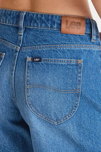 Lee | Mid Straight Shorts