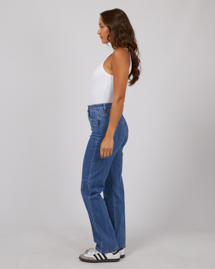 Silent Theory | Mila Comfort Straight Jean