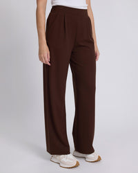 Stella + Gemma | Ria Pant