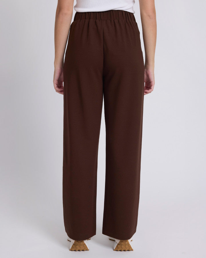 Stella + Gemma | Ria Pant