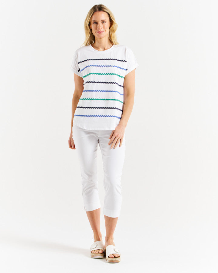 Betty Basics | Sunny Tee