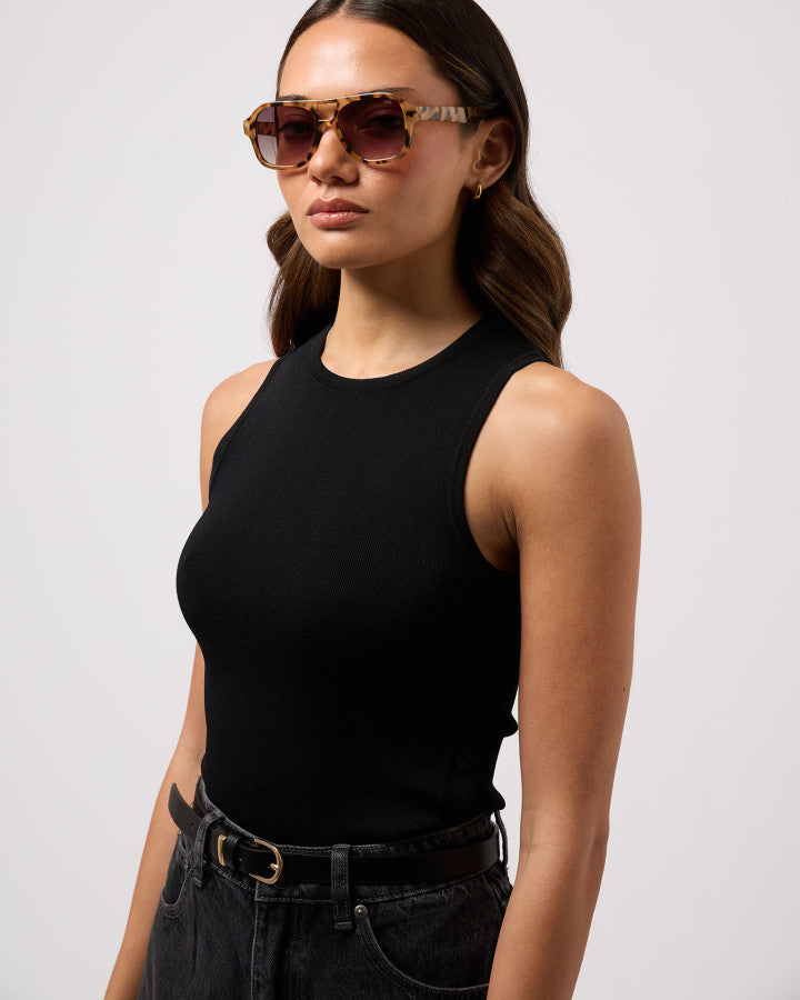 Milla Hart | Tove Sunglasses