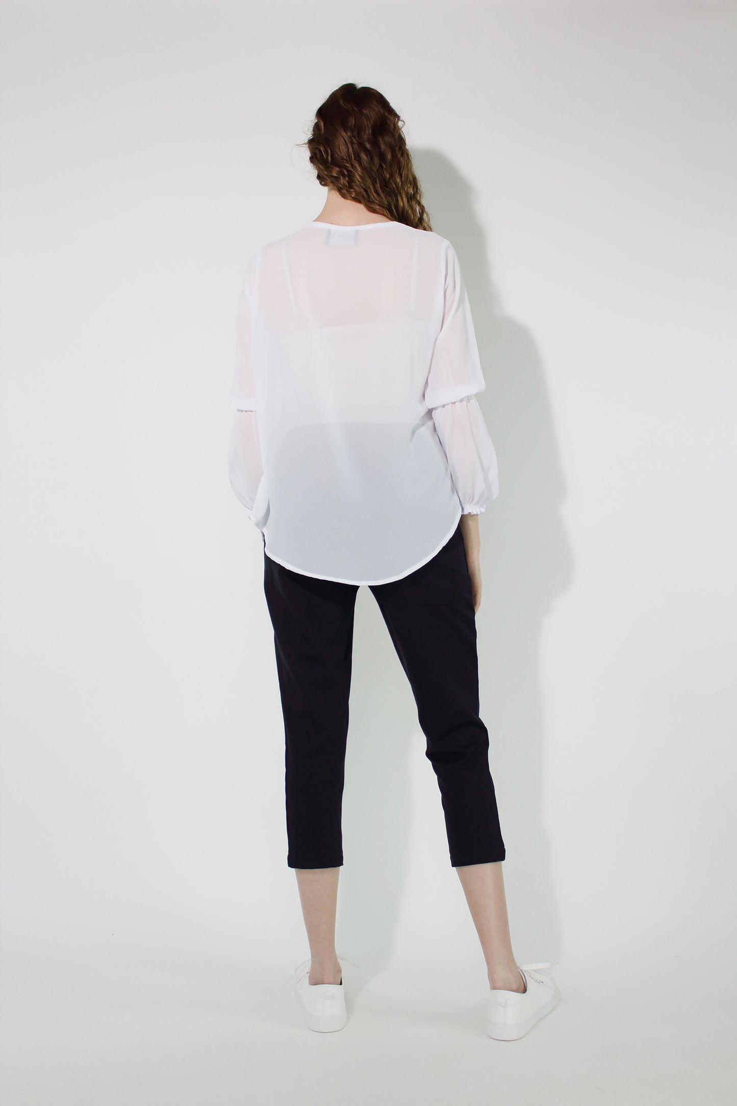 Jaclyn M Willow Blouse | White