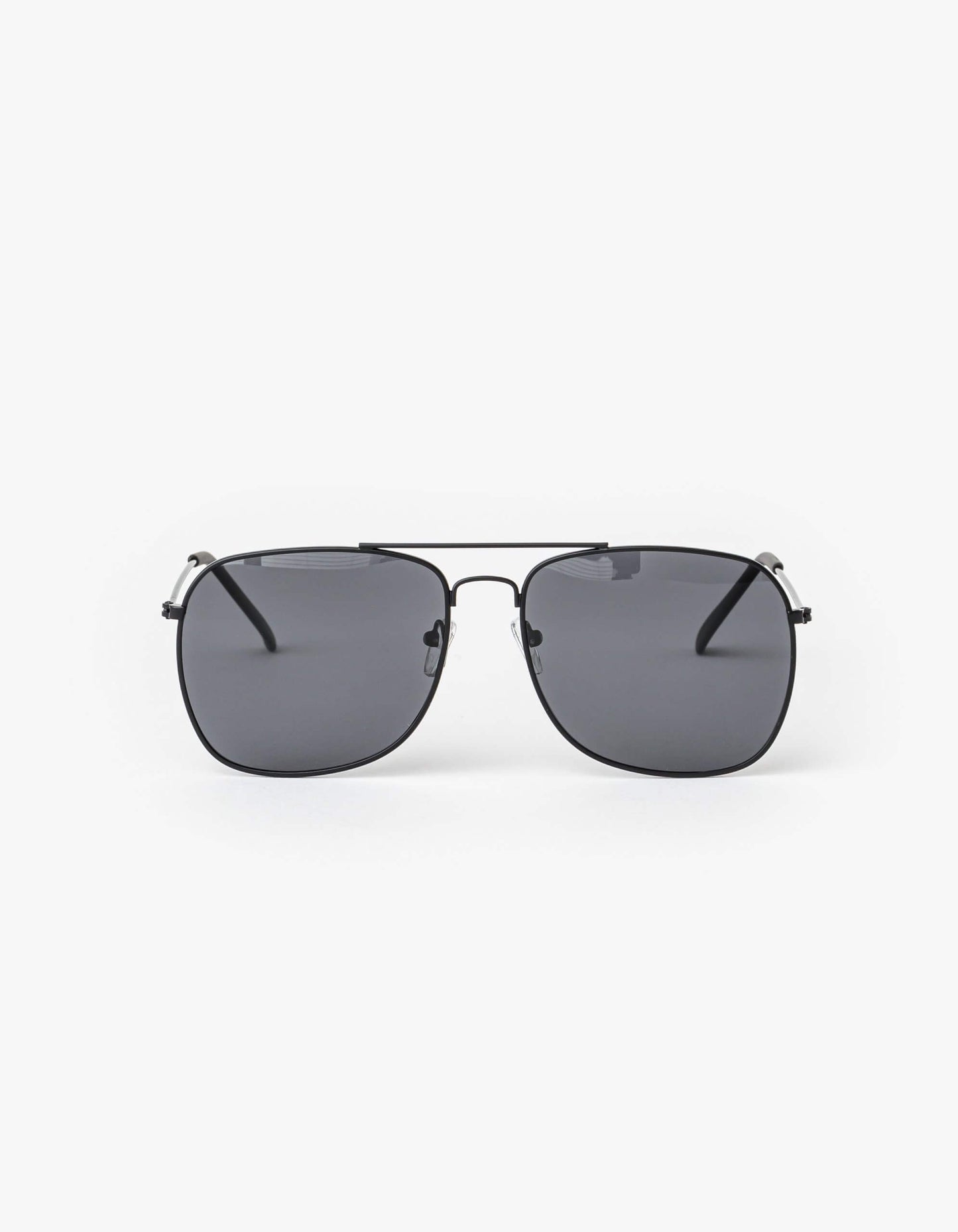Stella + Gemma Innes Sunglasses | Black